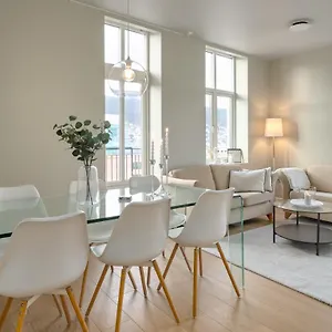 https://nydelig-leilighet-midt-i-bergen-sentrum.hotelsinbergen.net